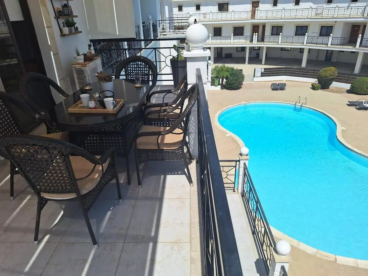 Paramount Gardens Resorts D204 Терсефану 0*,  Кипр