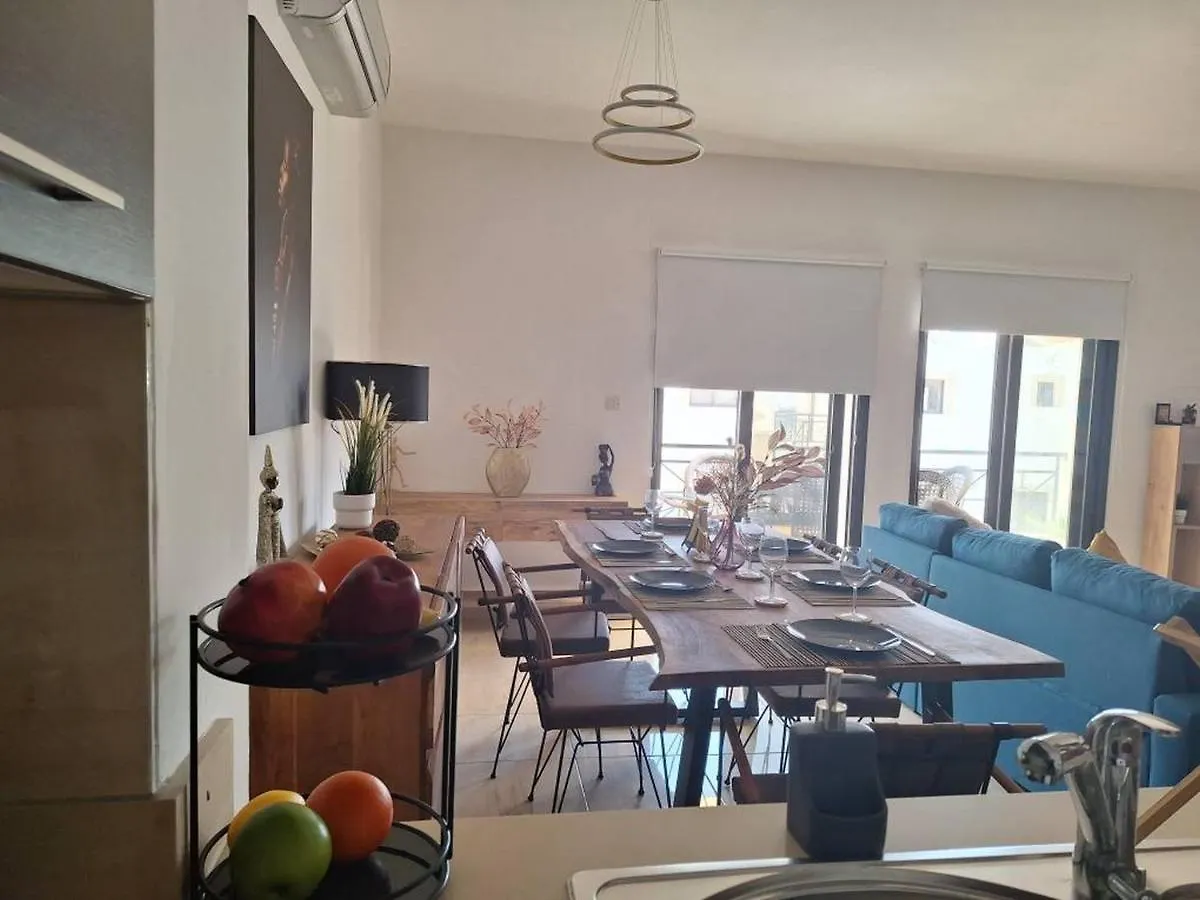 Paramount Gardens Resorts D204 Терсефану