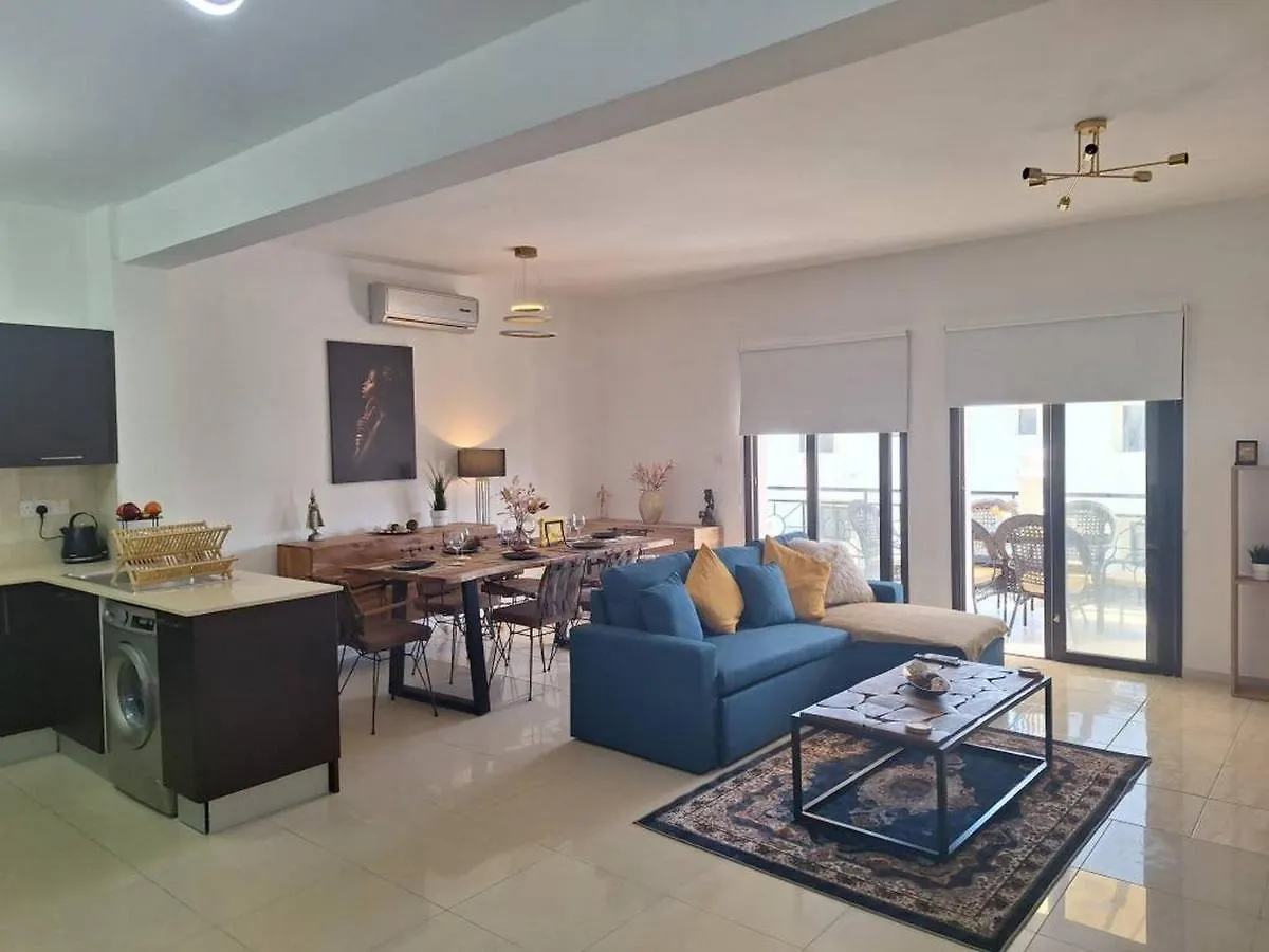 Апартаменты Paramount Gardens Resorts D204 Терсефану Кипр