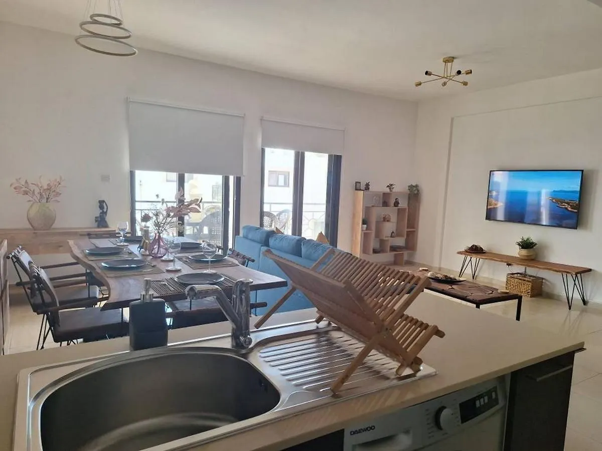 Paramount Gardens Resorts D204 Терсефану