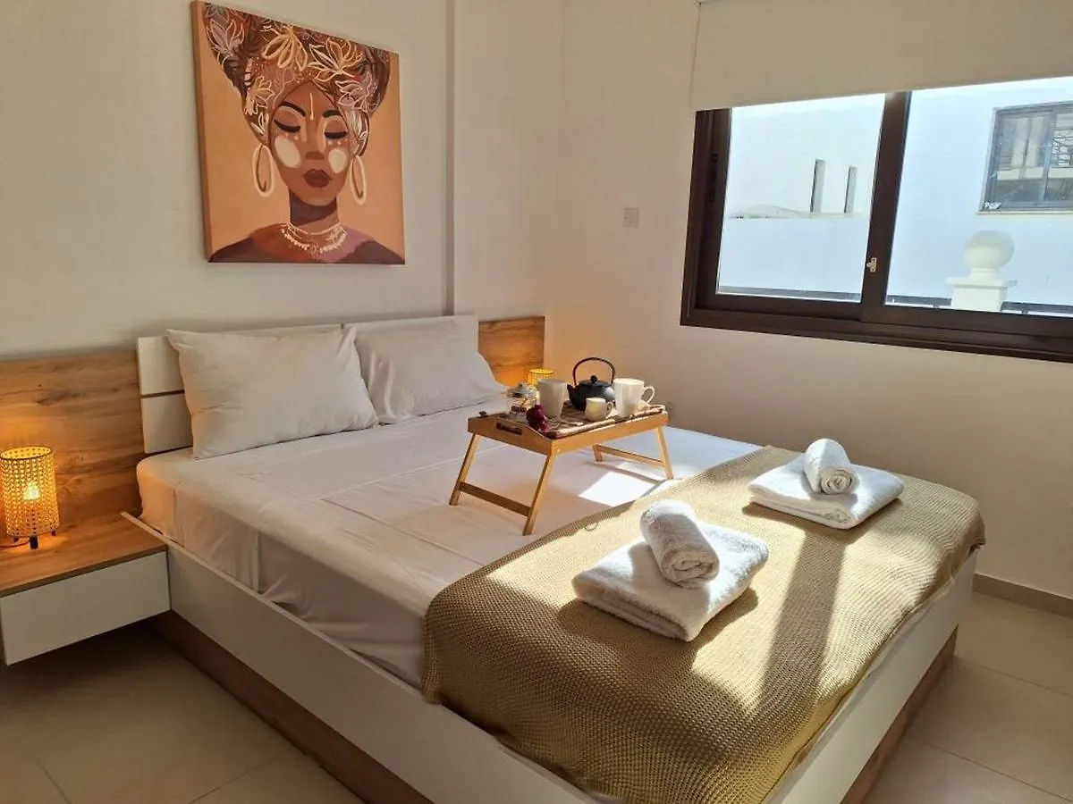 Апартаменты Paramount Gardens Resorts D204 Терсефану